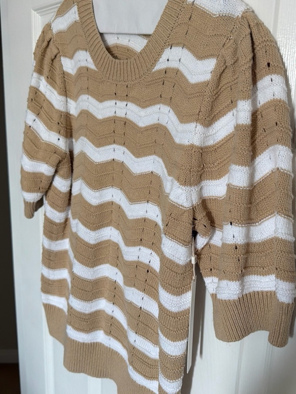 Striped Scoop-Neck Sweater in Beige & White